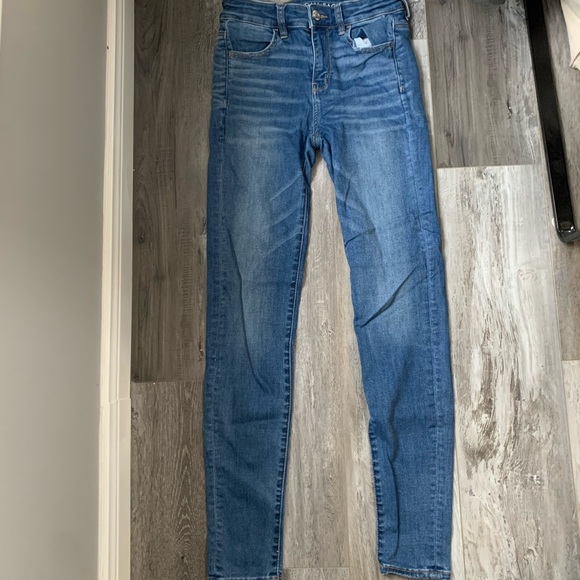 3 for $30‼️ American Eagle Hi-Rise Jegging - Picture 3 of 6